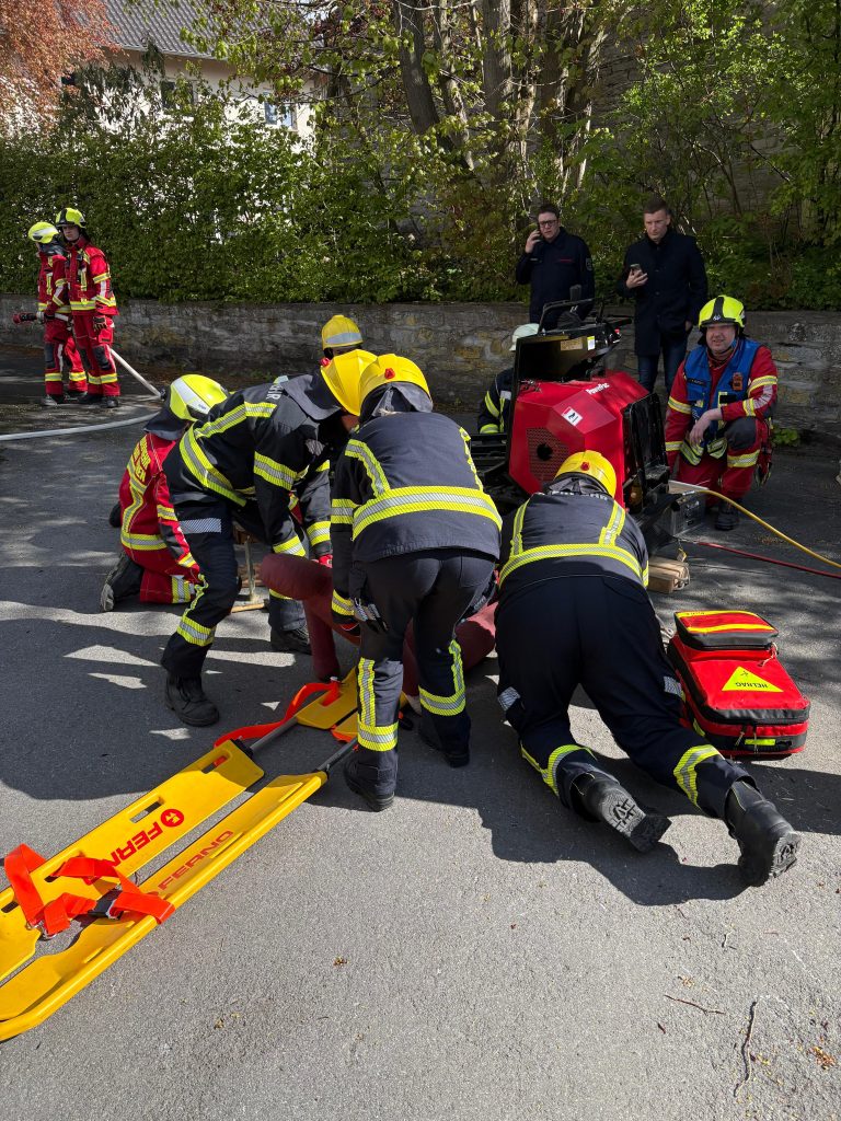 eb0ef8d1-1196-4224-8d60-f1e0bfff76d0